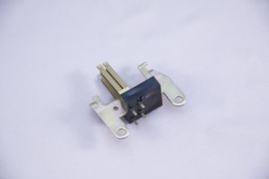 Image of a injection molded connector made by Midstate Mold. An example of electronic parts.